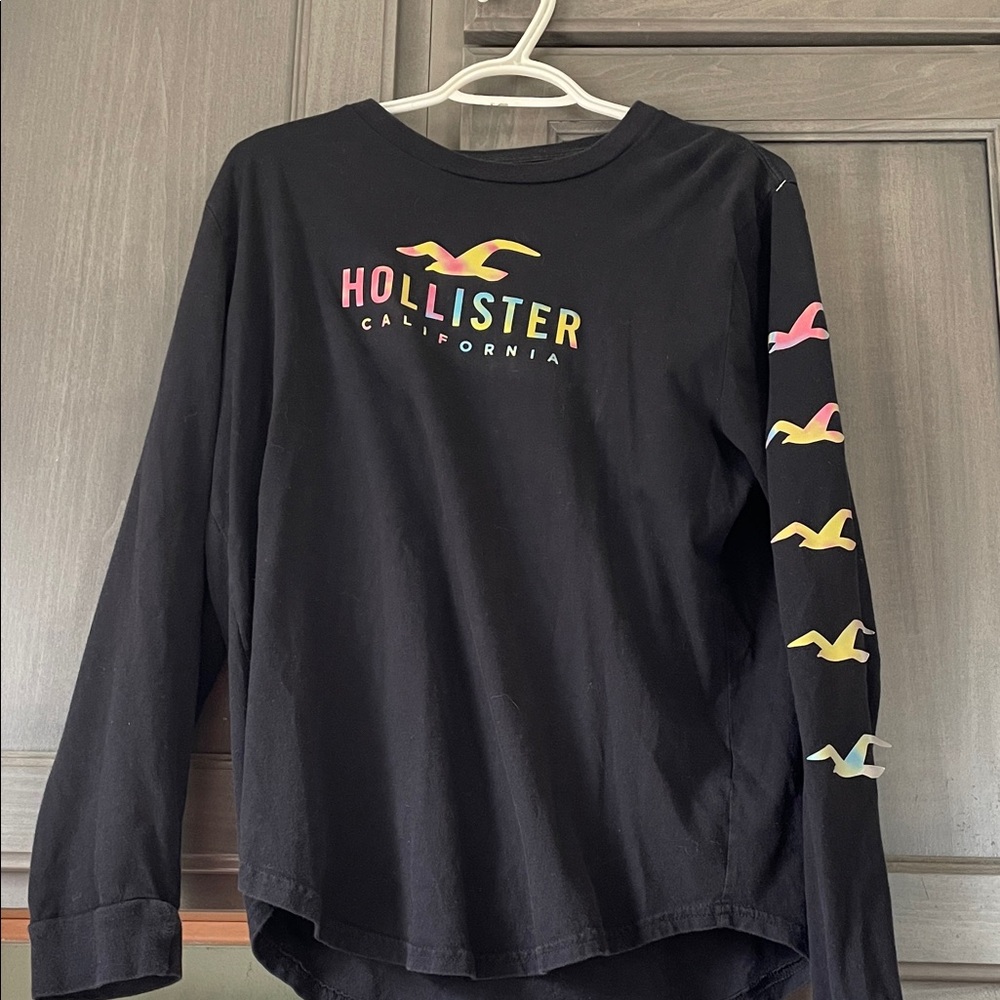 Hollister Black Long Sleeve Tee with Multicolor Logo and Sleeve Seagulls
